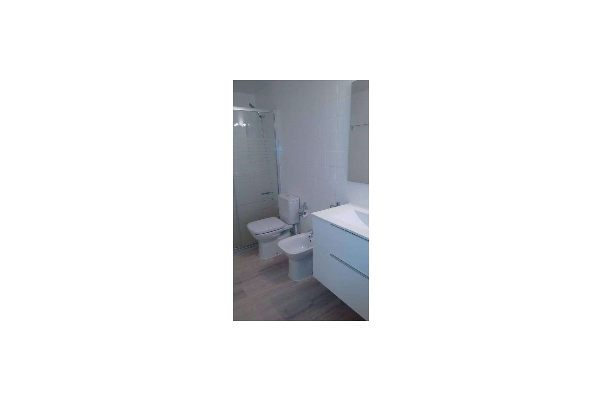 Alquiler a largo plazo - Apartamento / piso - Figueres - Rally