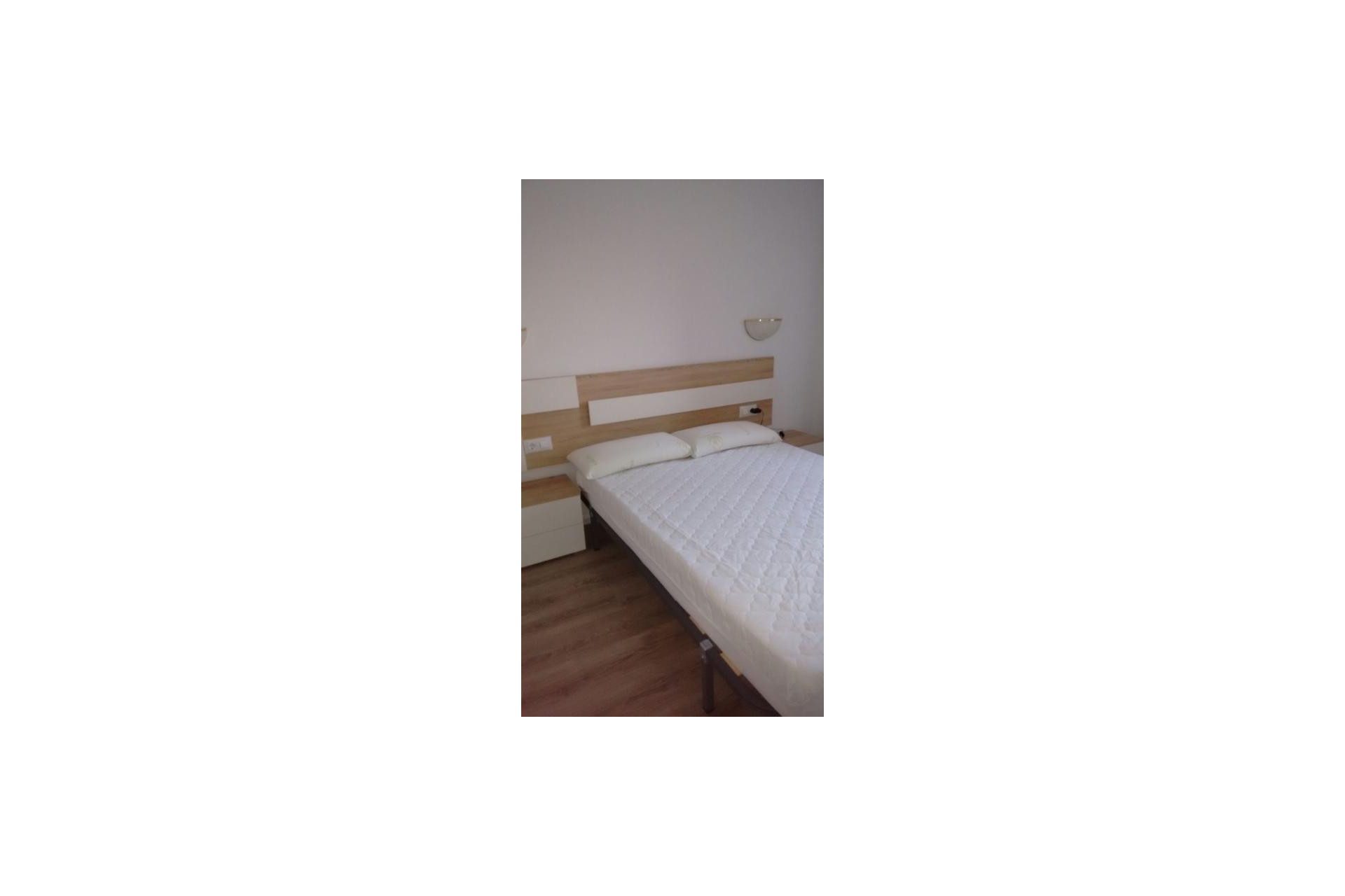 Alquiler a largo plazo - Apartamento / piso - Figueres - Rally