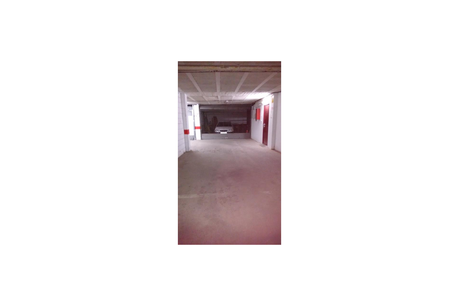 Alquiler a largo plazo - Apartamento / piso - Figueres - Rally