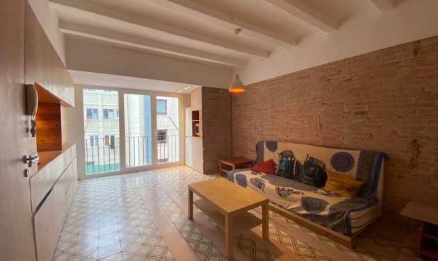 Apartamento / piso - Reventa - Barcelona - Eixample / Antiga Esquerra Eixample