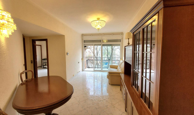 Apartamento / piso - Reventa - Barcelona - Eixample / Sagrada Família