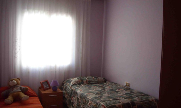 Apartamento / piso - Reventa - Piera - Piera