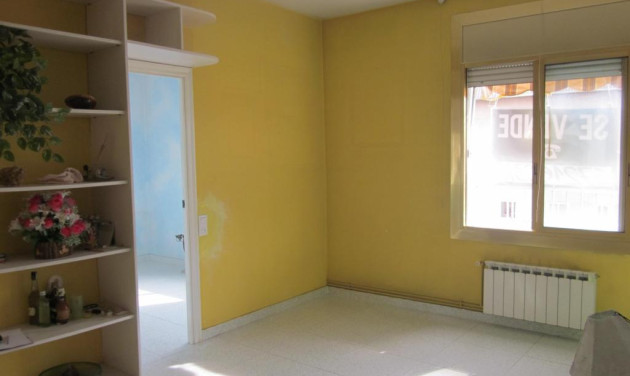 Apartment / flat - Resale - Hospitalet de Llobregat, l - 3112