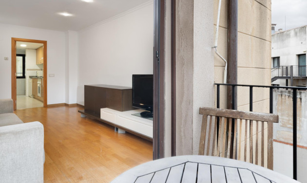 Appartement / flat - Herverkoop - Barcelona - DH-877 VIAPIX