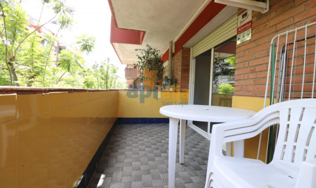 Appartement / flat - Herverkoop - Cerdanyola del Vallès - 00551