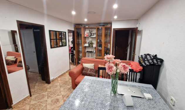 Appartement / flat - Herverkoop - Hospitalet de Llobregat, l - Florida