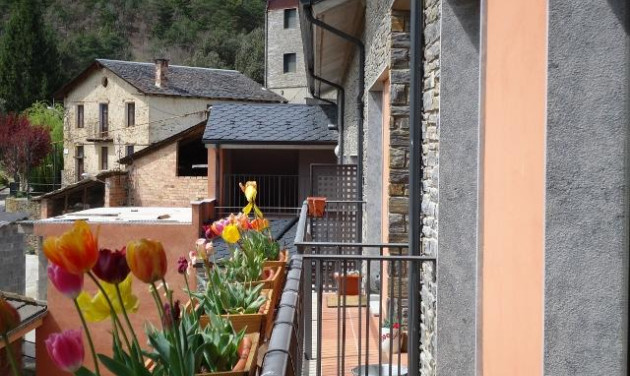 Ático - Reventa - Montferrer i Castellbò - V-383