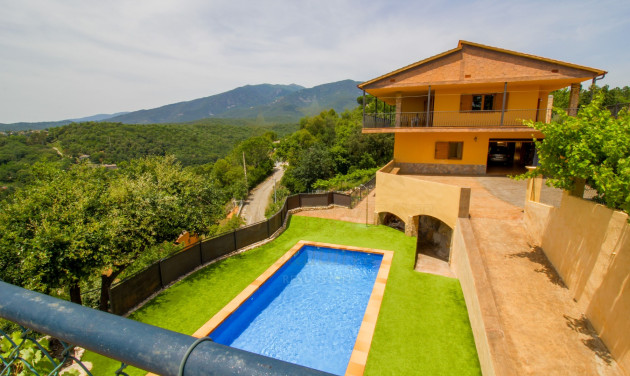 Chalet - Reventa - Riells i Viabrea - BIC101