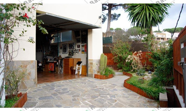 Chalet - Reventa - Tordera - V.37