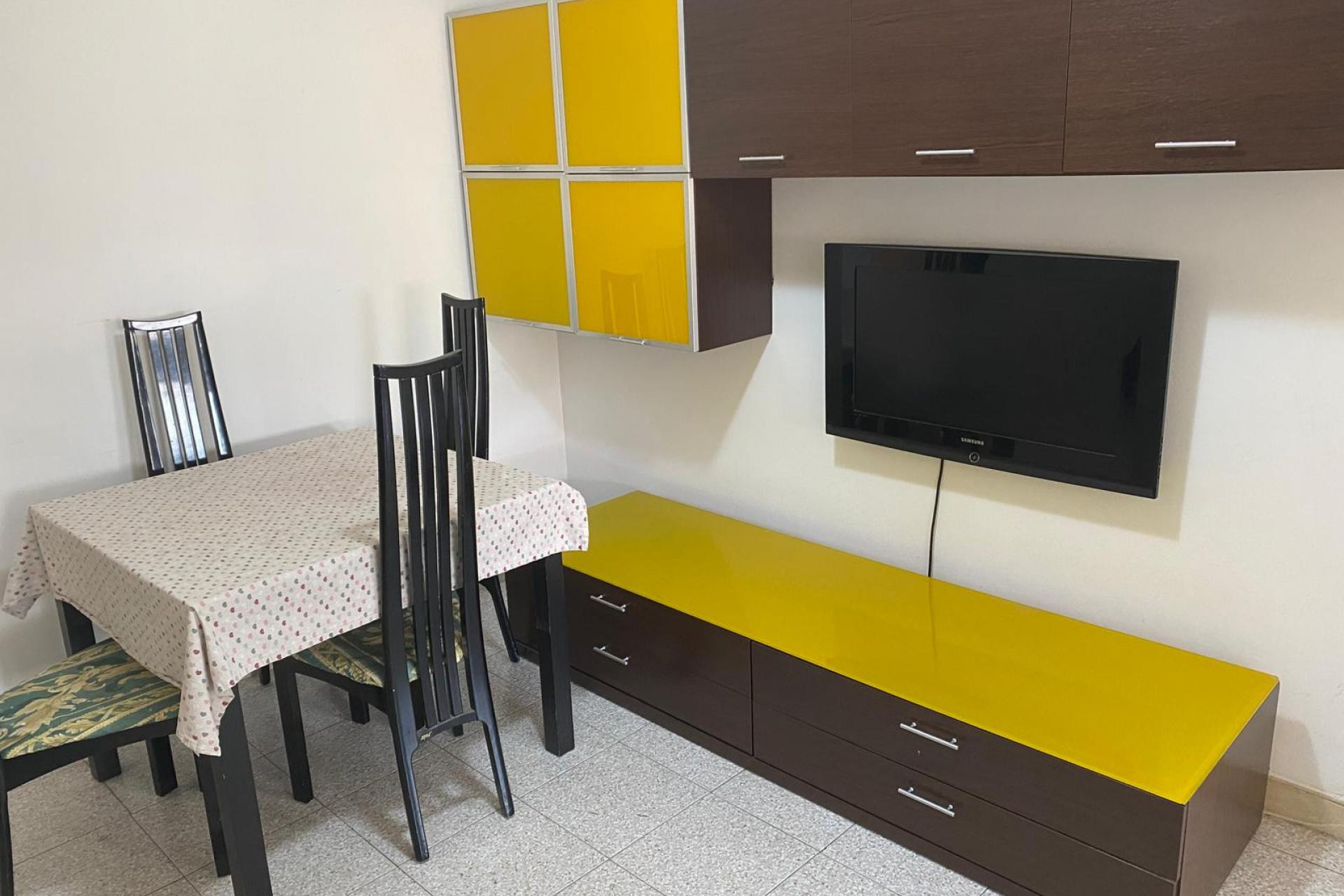 Herverkoop - Appartement / flat - Badalona - Salud