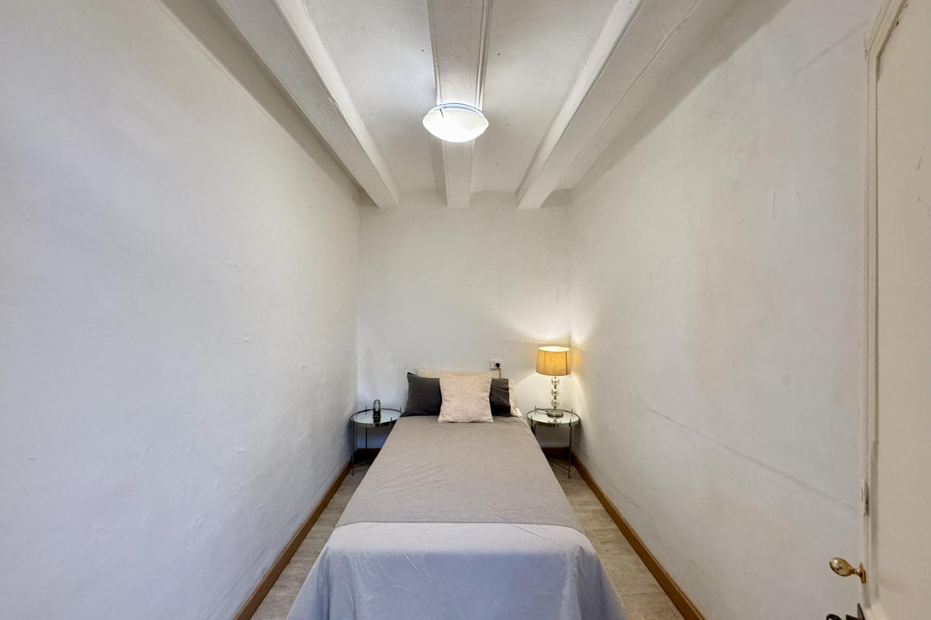 Herverkoop - Appartement / flat - Barcelona - Ciutat Vella / El Raval