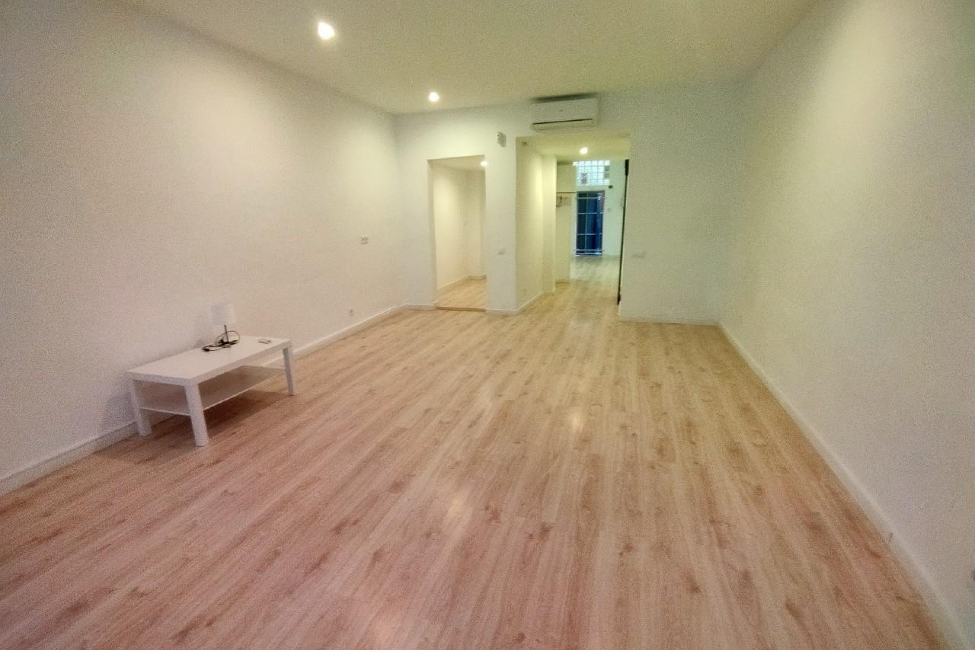 Herverkoop - Appartement / flat - Barcelona - Ciutat Vella / El Raval