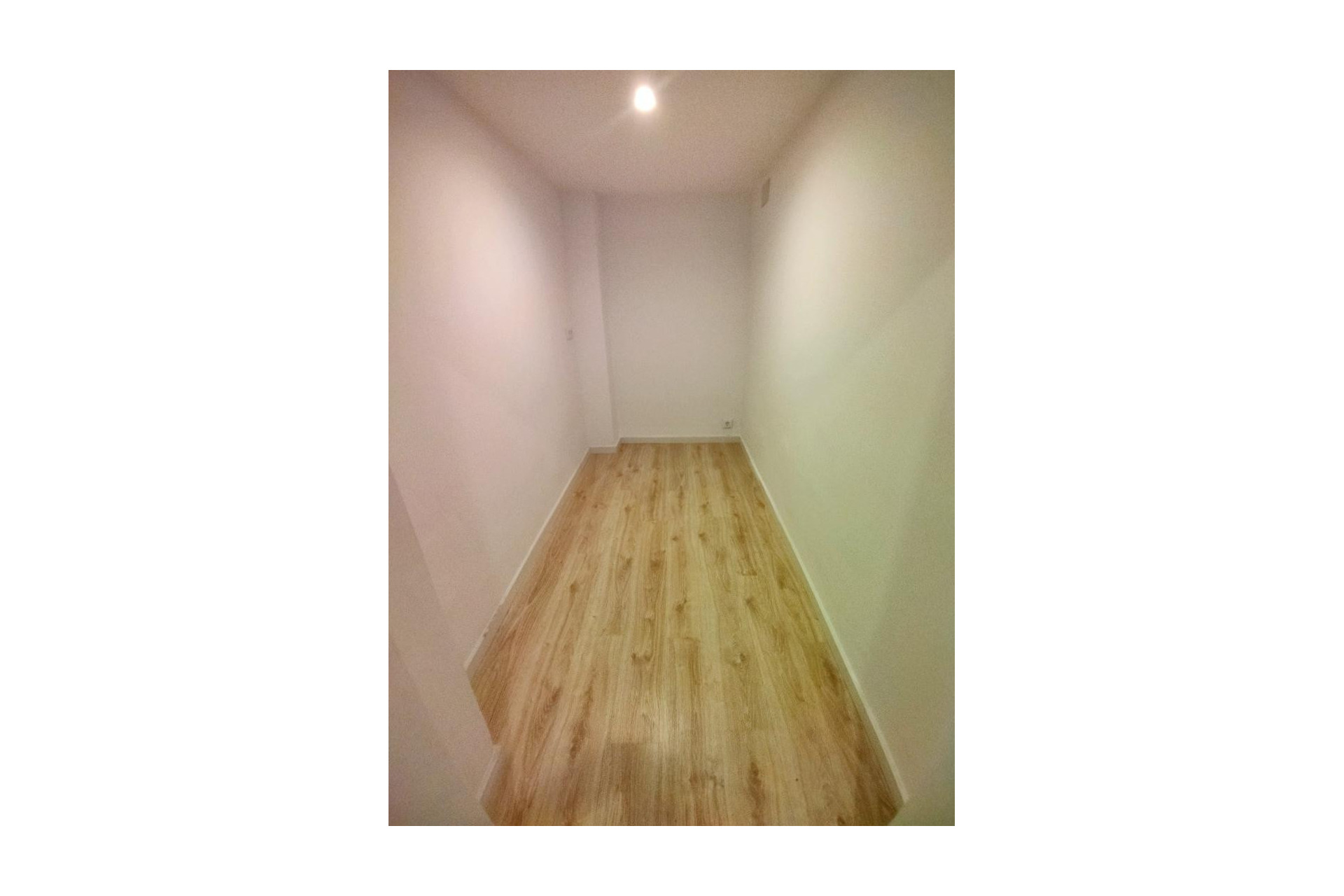 Herverkoop - Appartement / flat - Barcelona - Ciutat Vella / El Raval