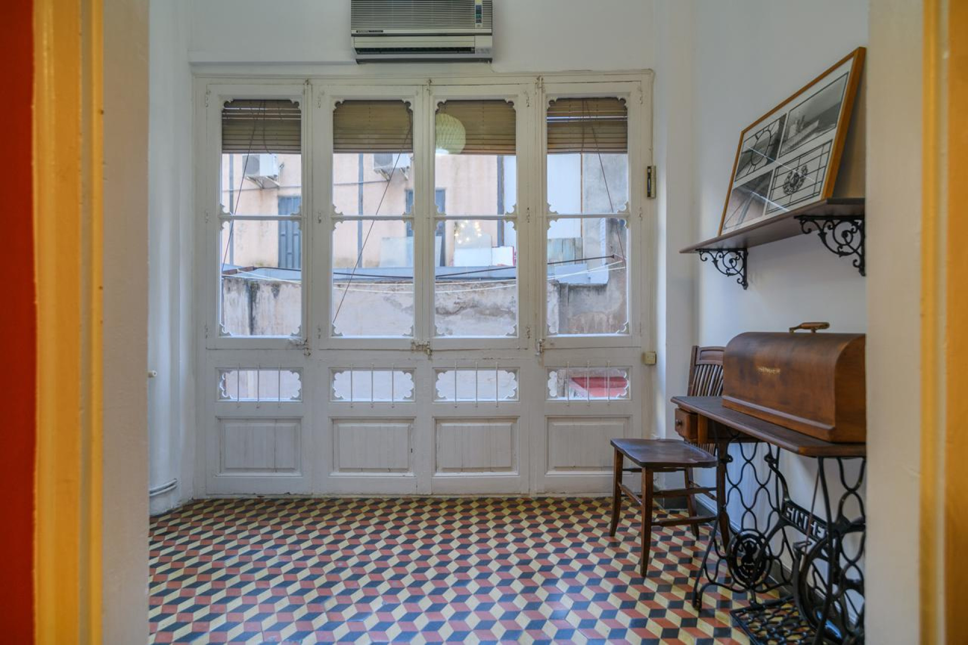 Herverkoop - Appartement / flat - Barcelona - Ciutat Vella