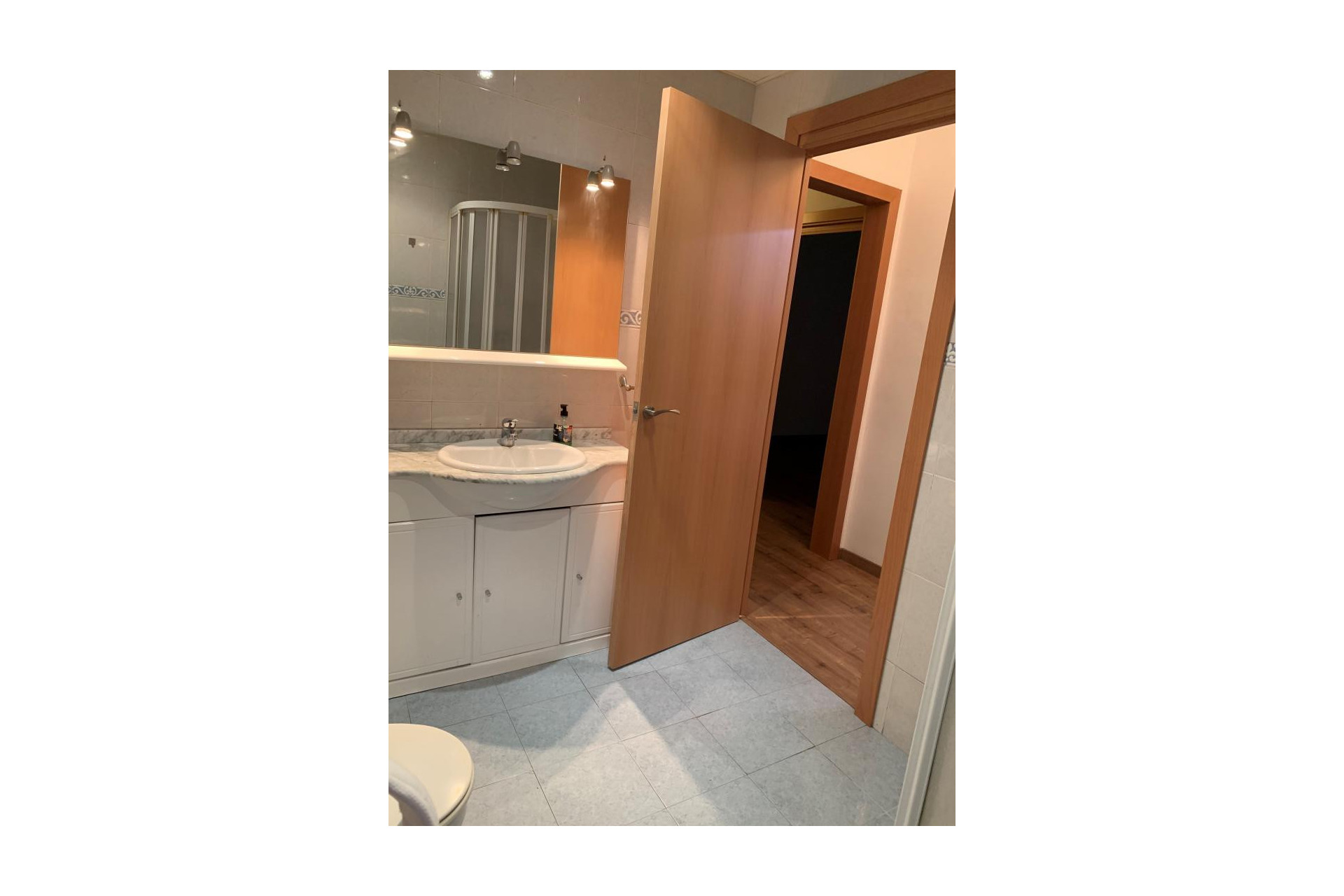 Herverkoop - Appartement / flat - Barcelona - Gràcia