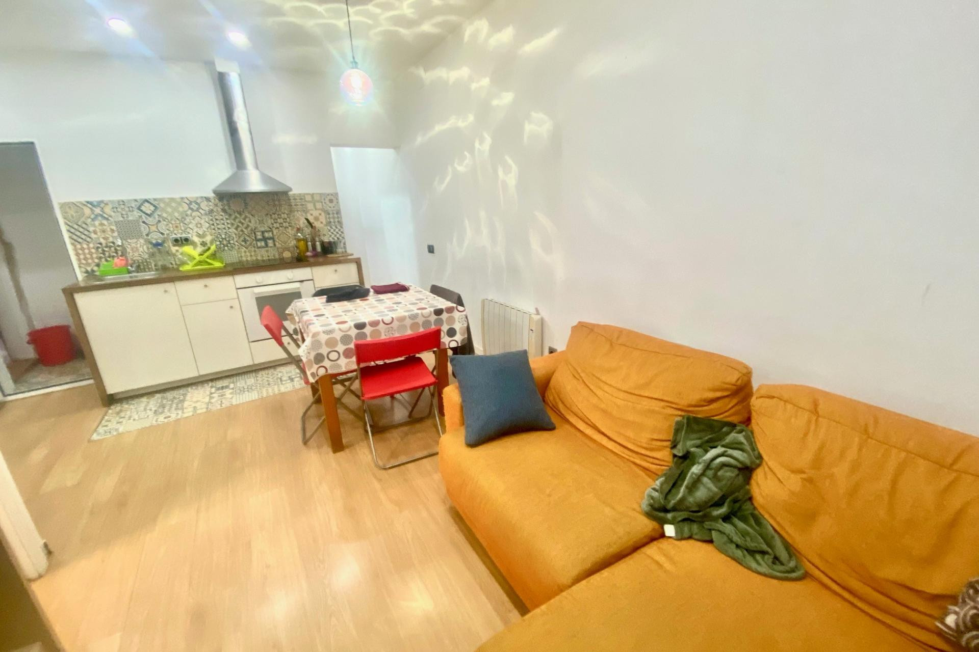 Herverkoop - Appartement / flat - Barcelona - Horta - Guinardó / El Guinardó