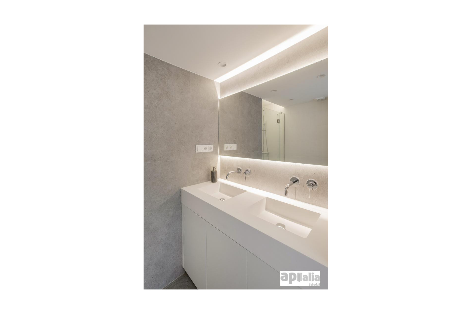 Herverkoop - Appartement / flat - Castellar del Vallès