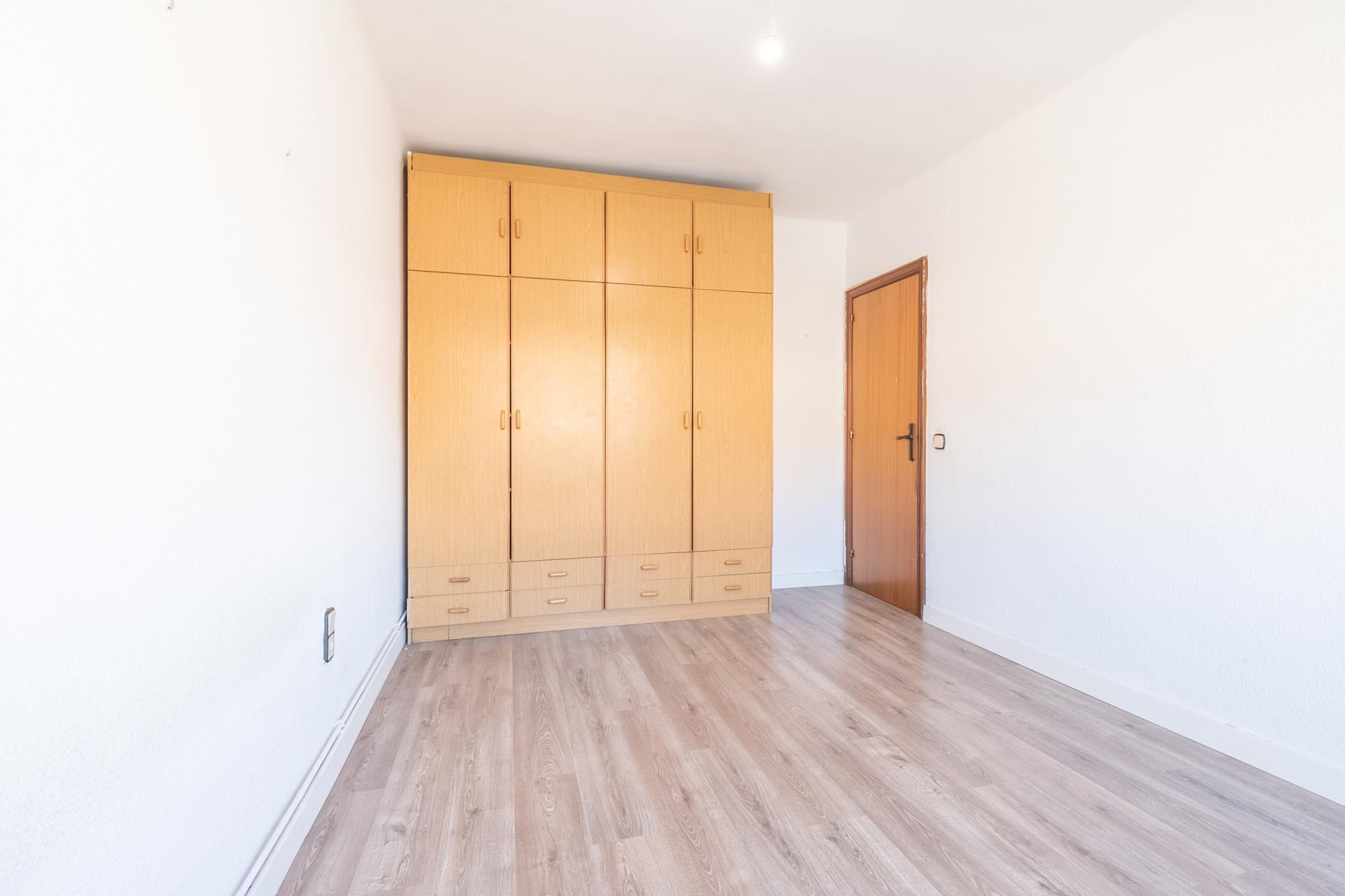 Herverkoop - Appartement / flat - Cornellà de Llobregat - Gavarra