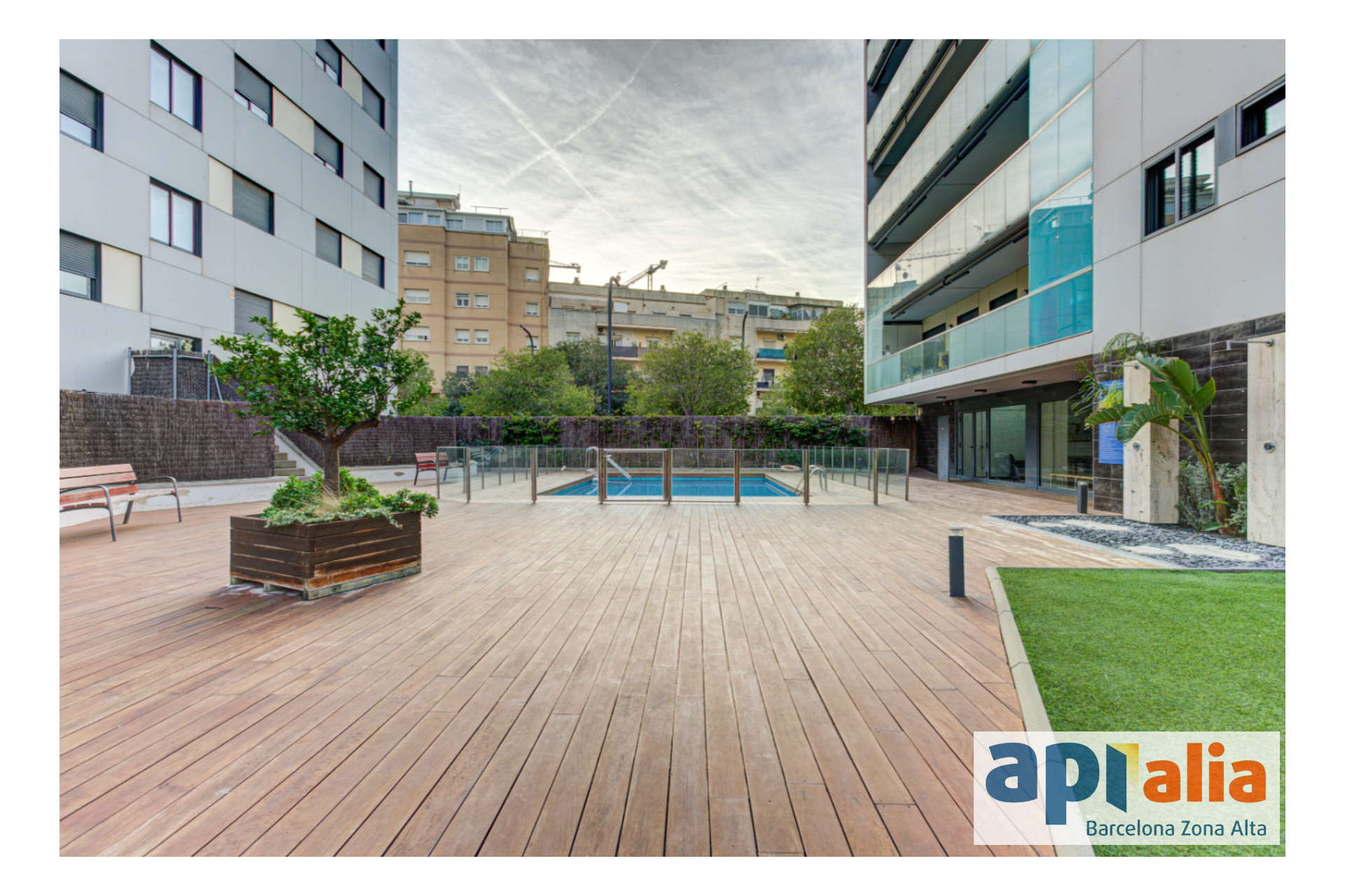 Herverkoop - Appartement / flat - Esplugues de Llobregat - La Plana