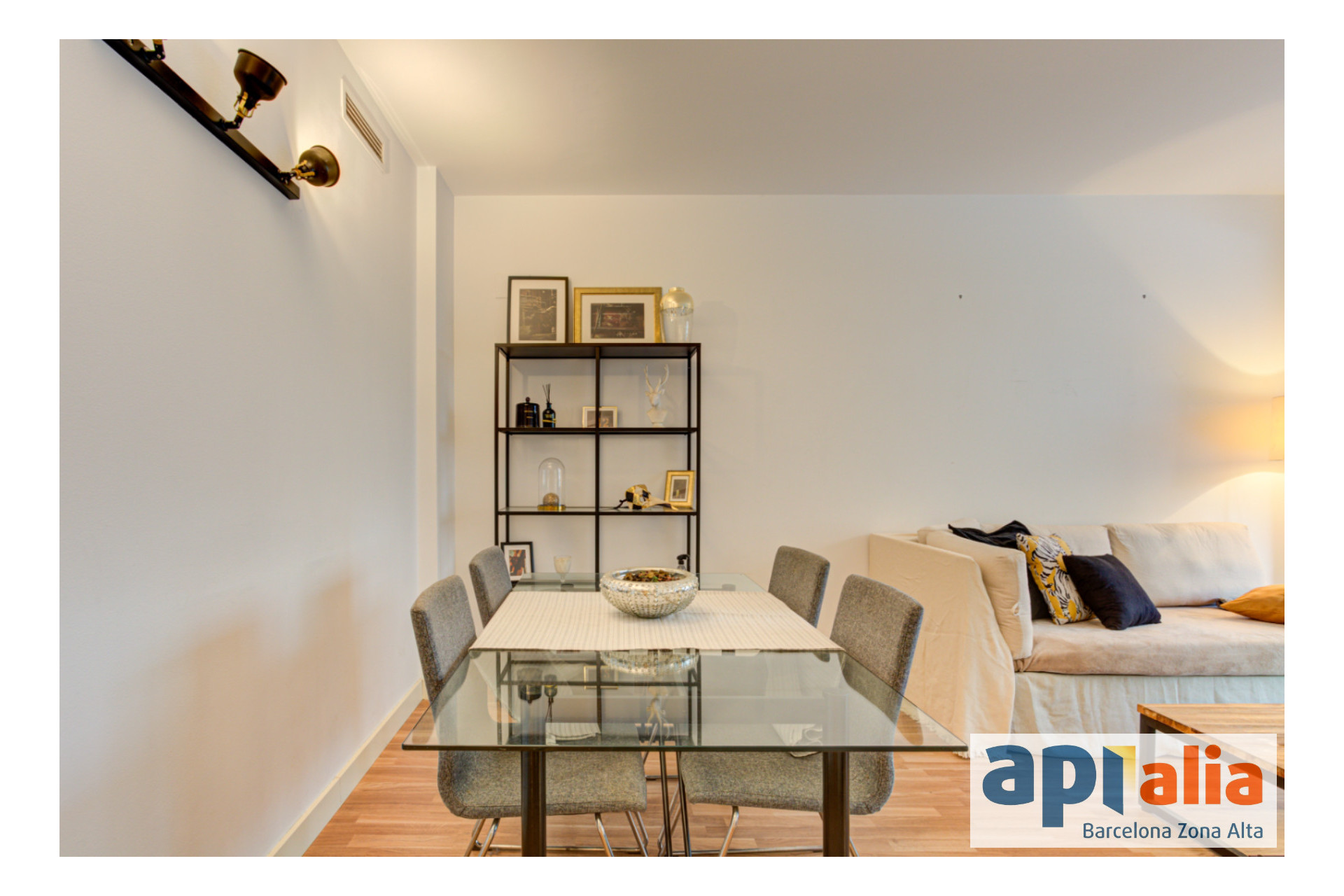 Herverkoop - Appartement / flat - Esplugues de Llobregat - La Plana