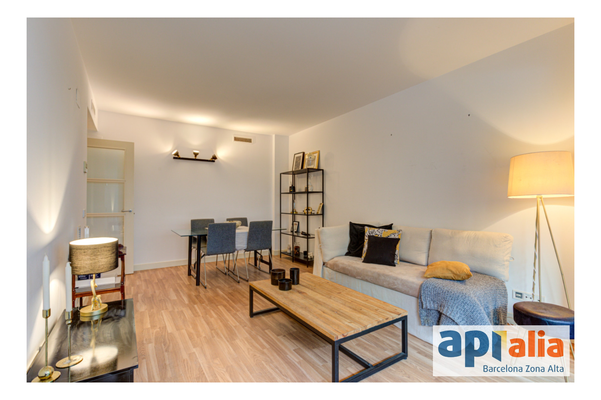 Herverkoop - Appartement / flat - Esplugues de Llobregat - La Plana