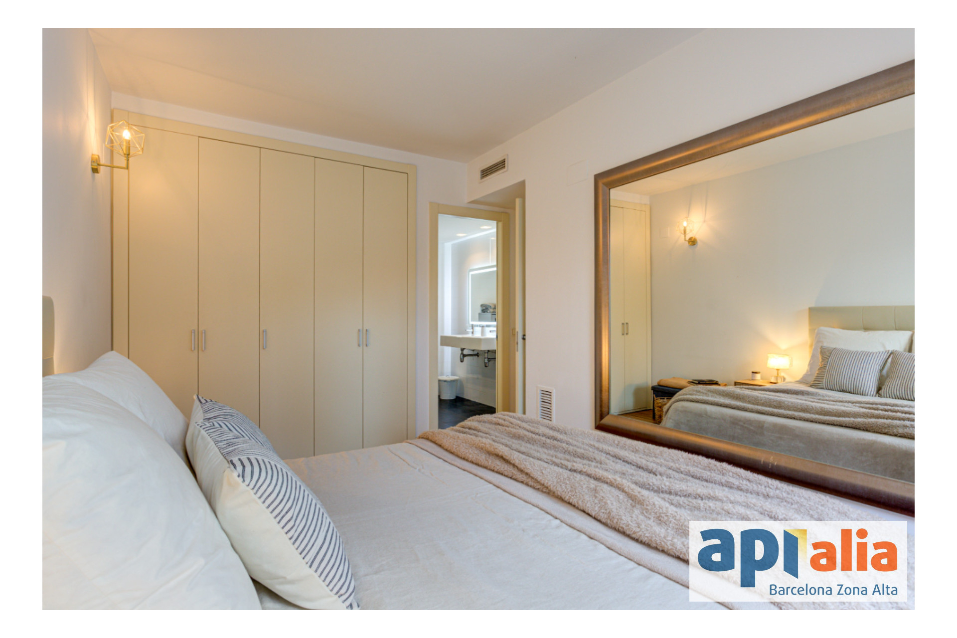 Herverkoop - Appartement / flat - Esplugues de Llobregat - La Plana