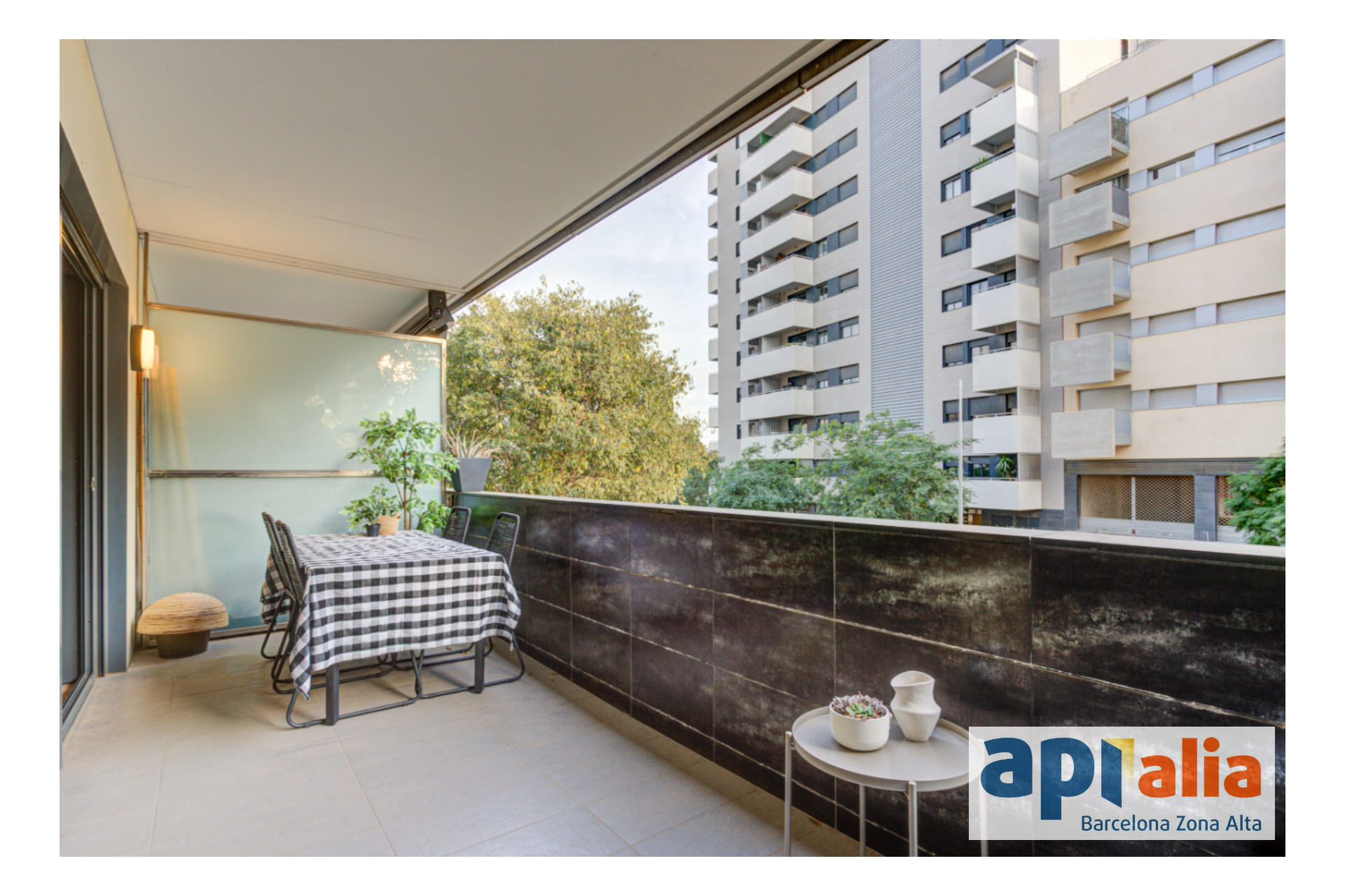 Herverkoop - Appartement / flat - Esplugues de Llobregat - La Plana