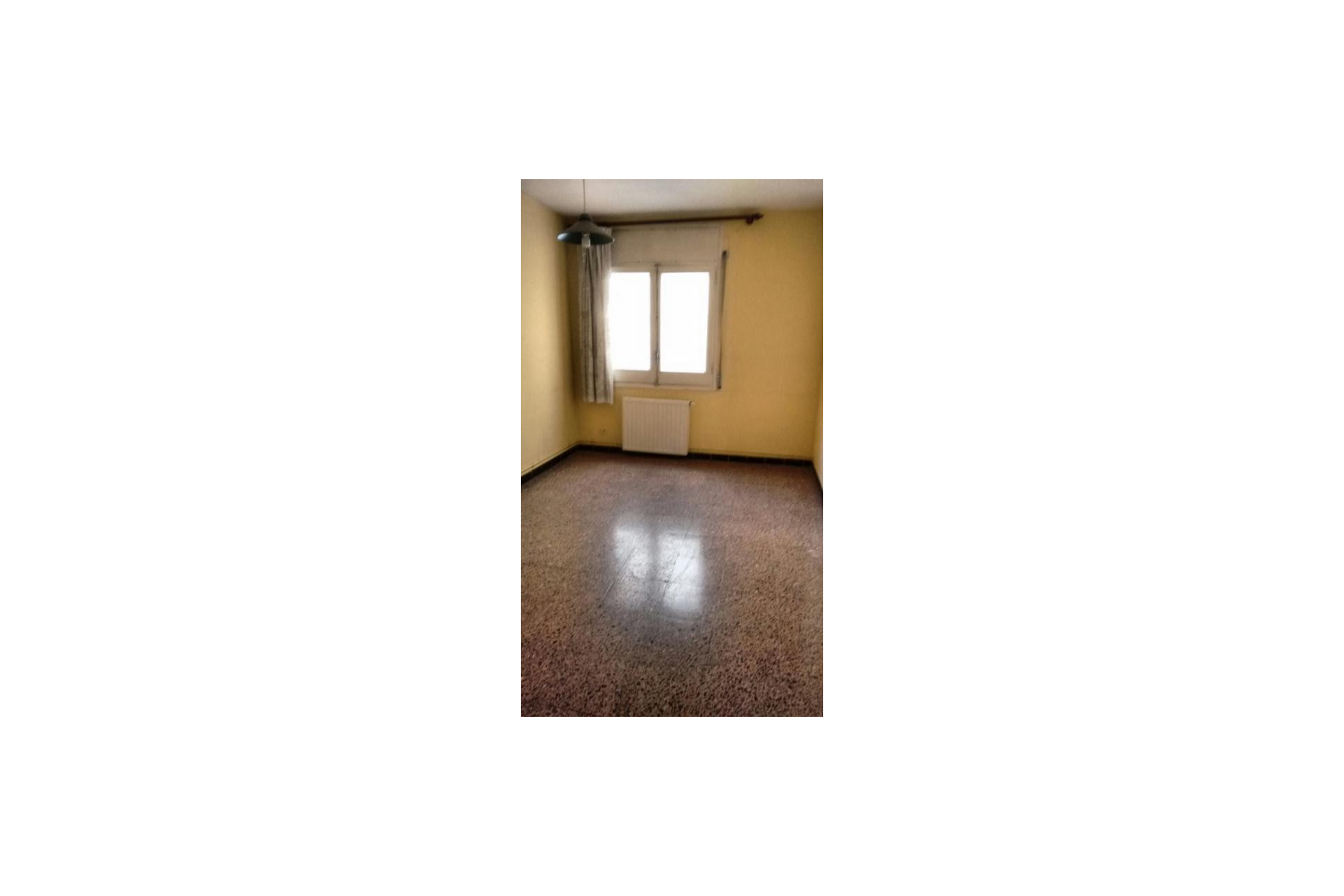 Herverkoop - Appartement / flat - Figueres - Poblenou