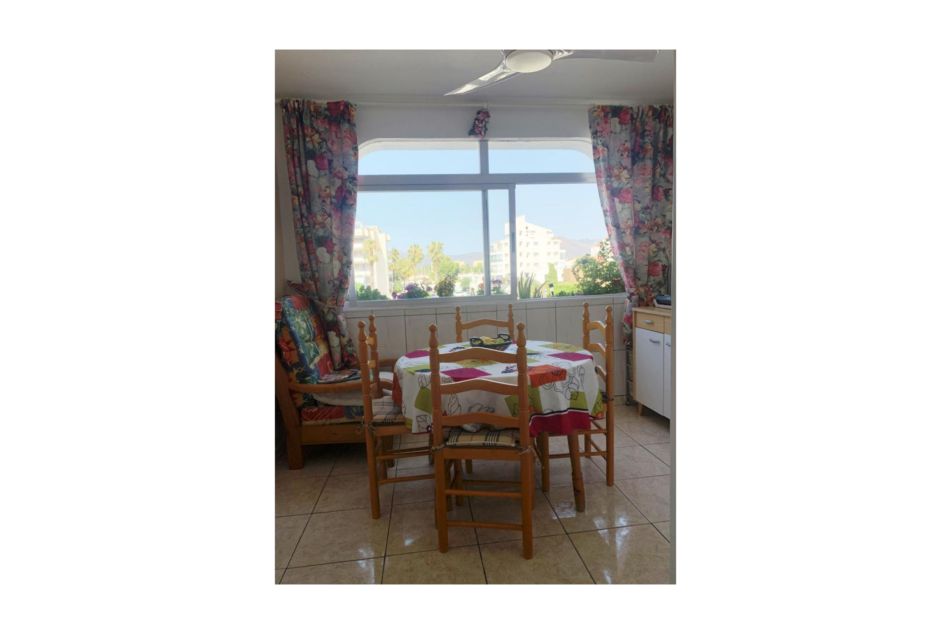 Herverkoop - Appartement / flat - Roses - Santa Margarita