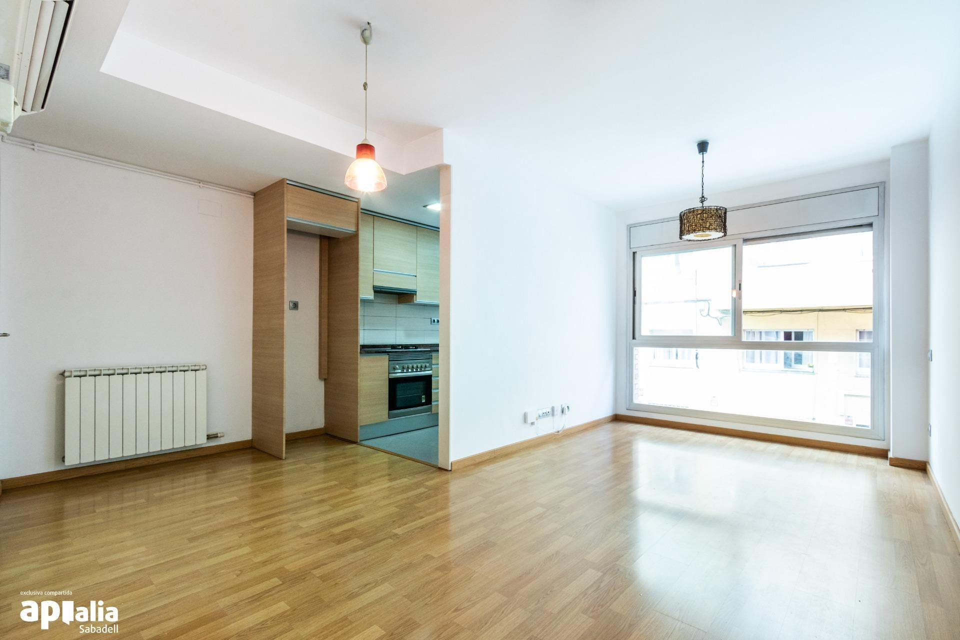 Herverkoop - Appartement / flat - Sabadell - Eixample