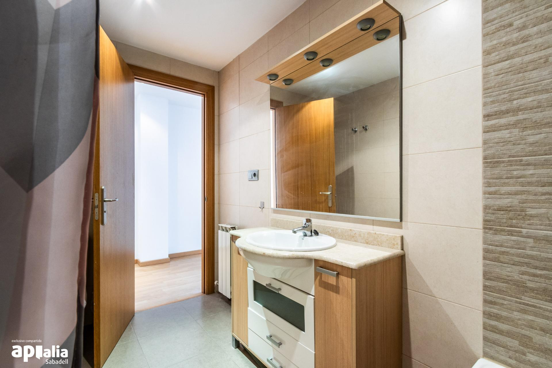 Herverkoop - Appartement / flat - Sabadell - Eixample