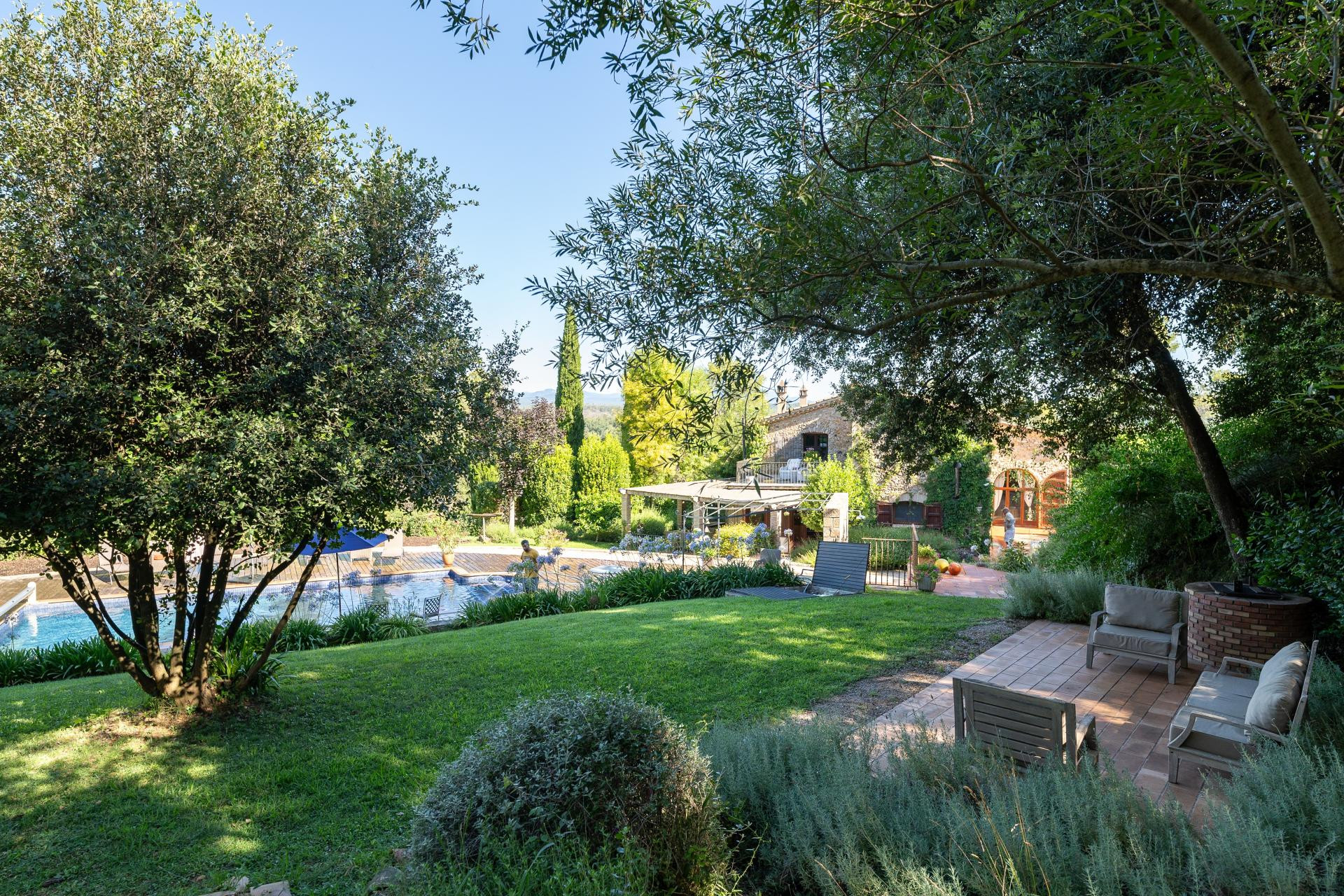 Herverkoop - Boerderijen - Esponellà