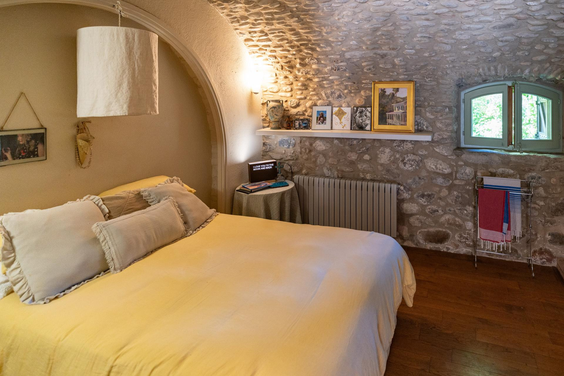 Herverkoop - Boerderijen - Esponellà