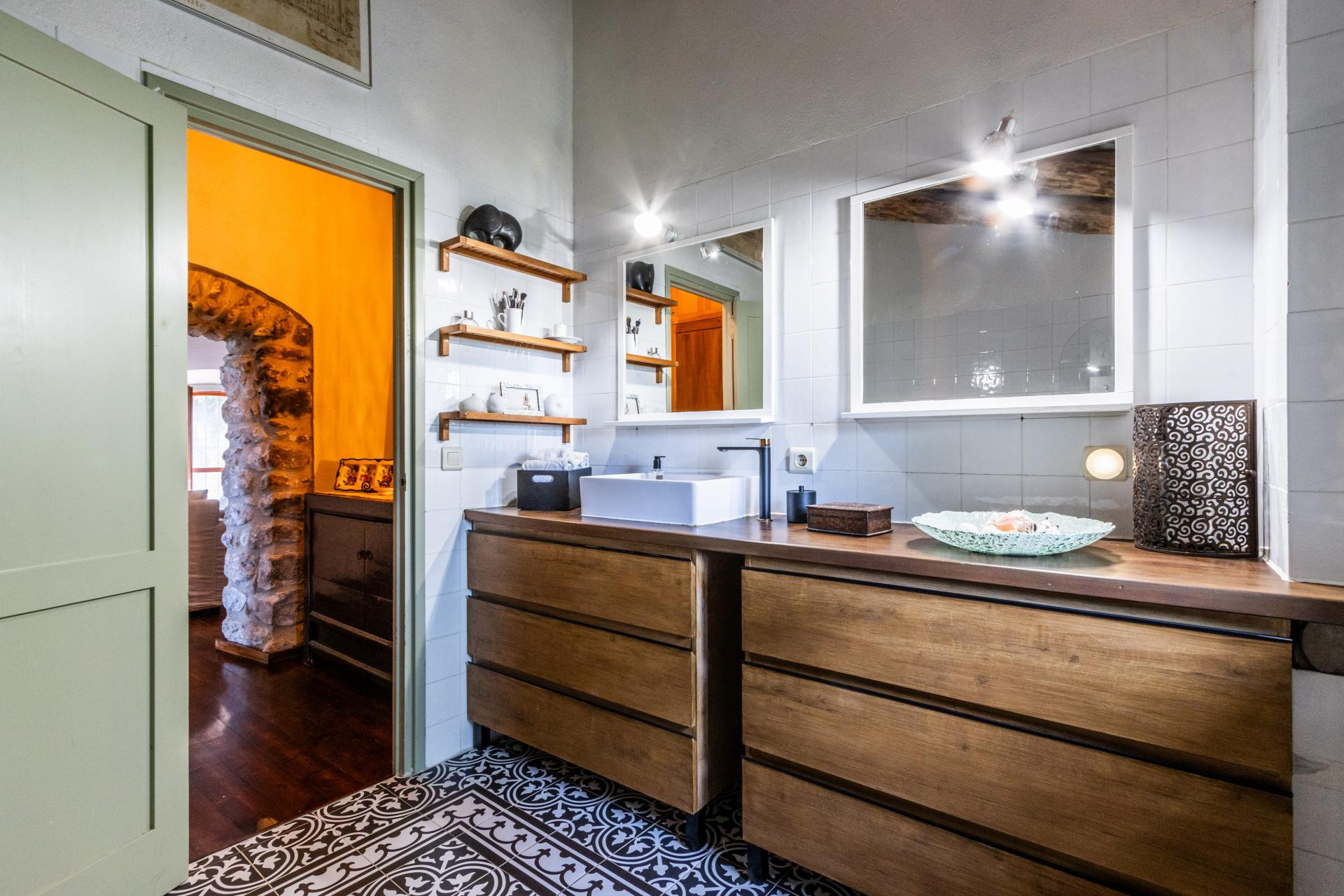 Herverkoop - Boerderijen - Esponellà