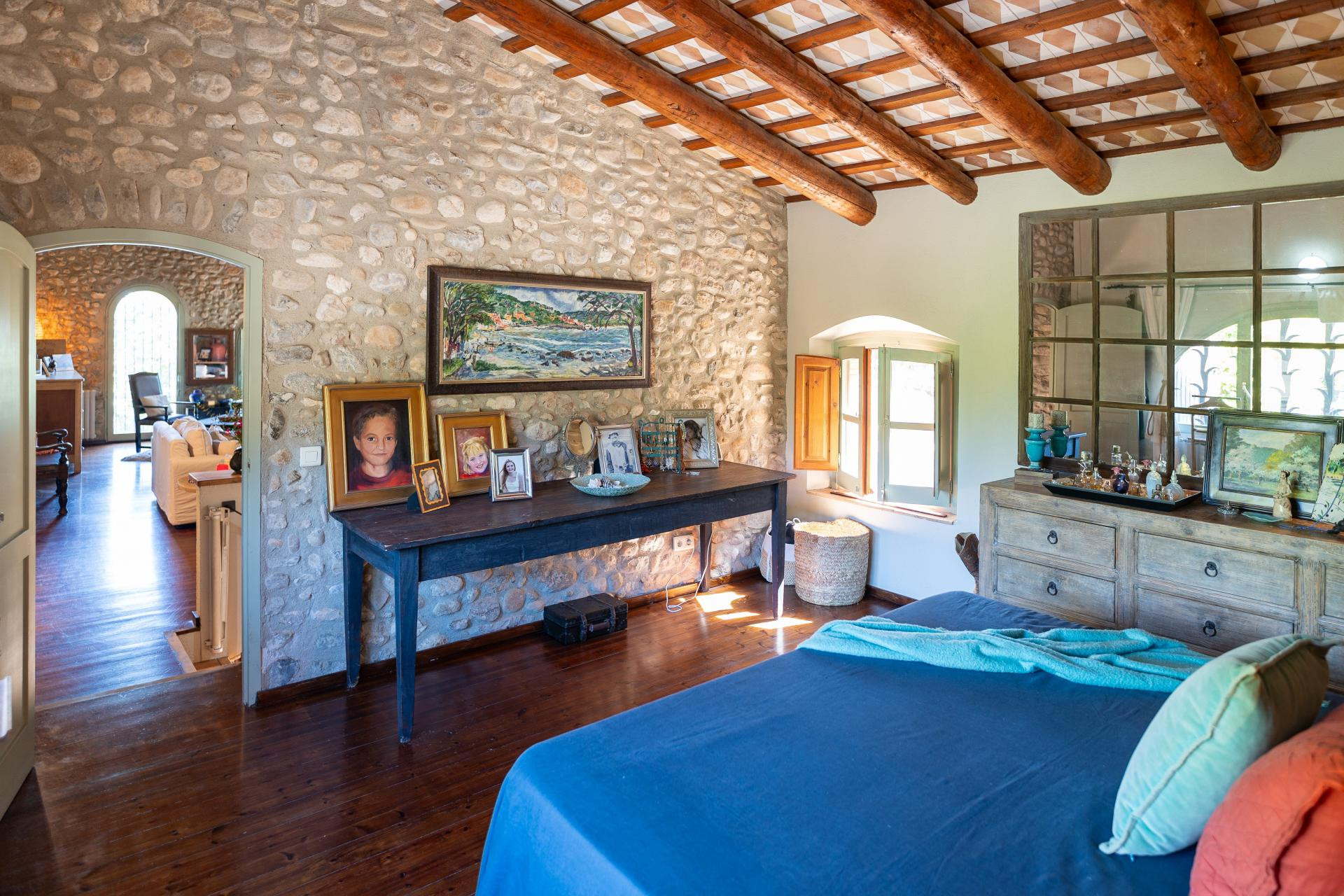 Herverkoop - Boerderijen - Esponellà