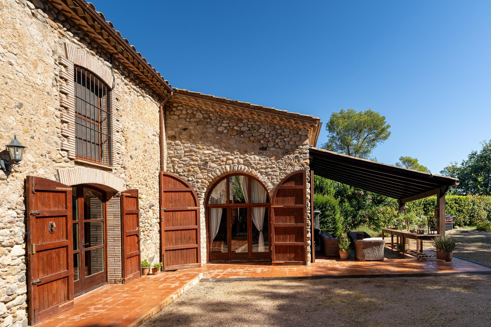 Herverkoop - Boerderijen - Esponellà