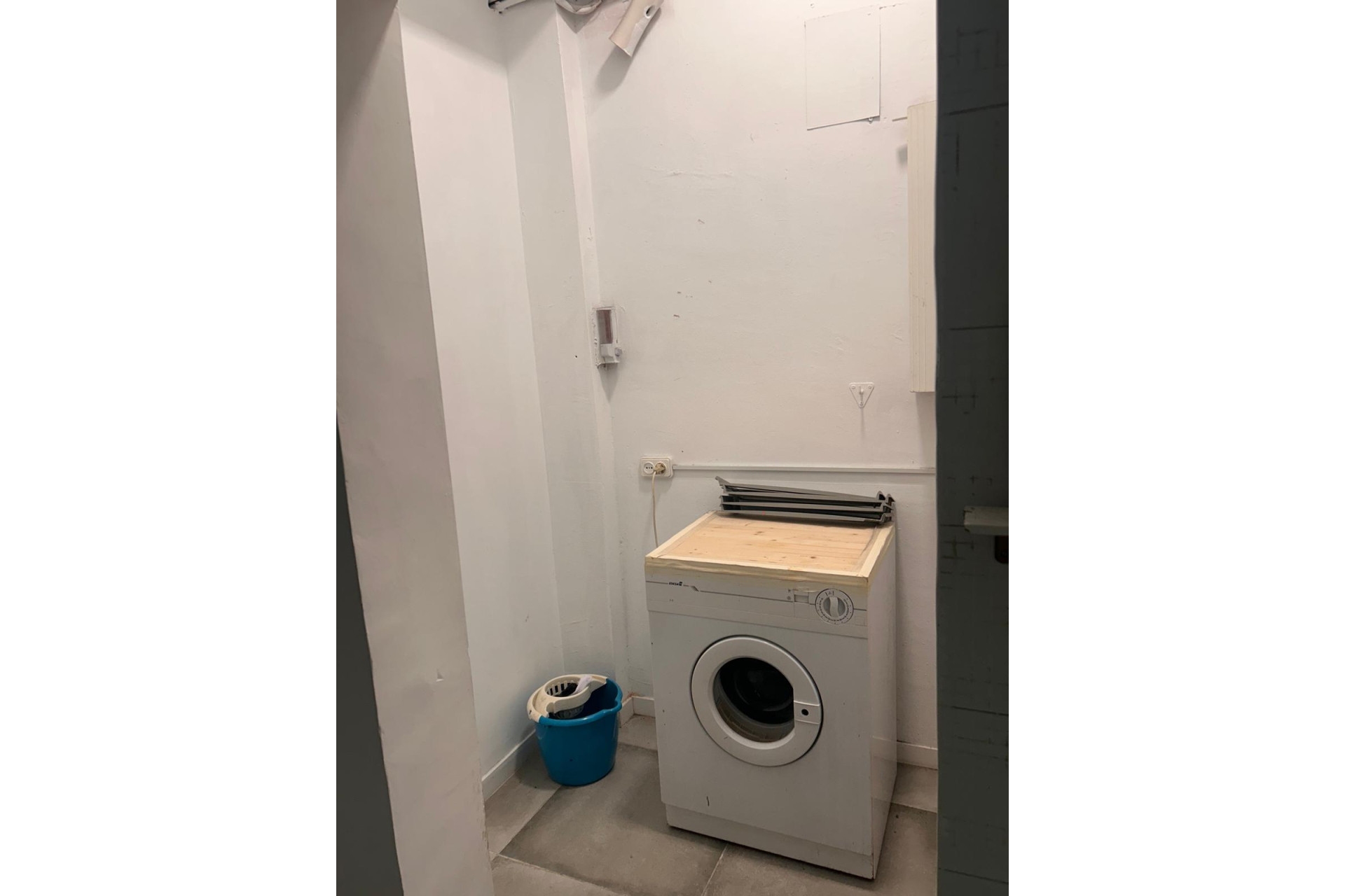Herverkoop - Loft - Barcelona - Sant Martí / El Camp de l'Arpa