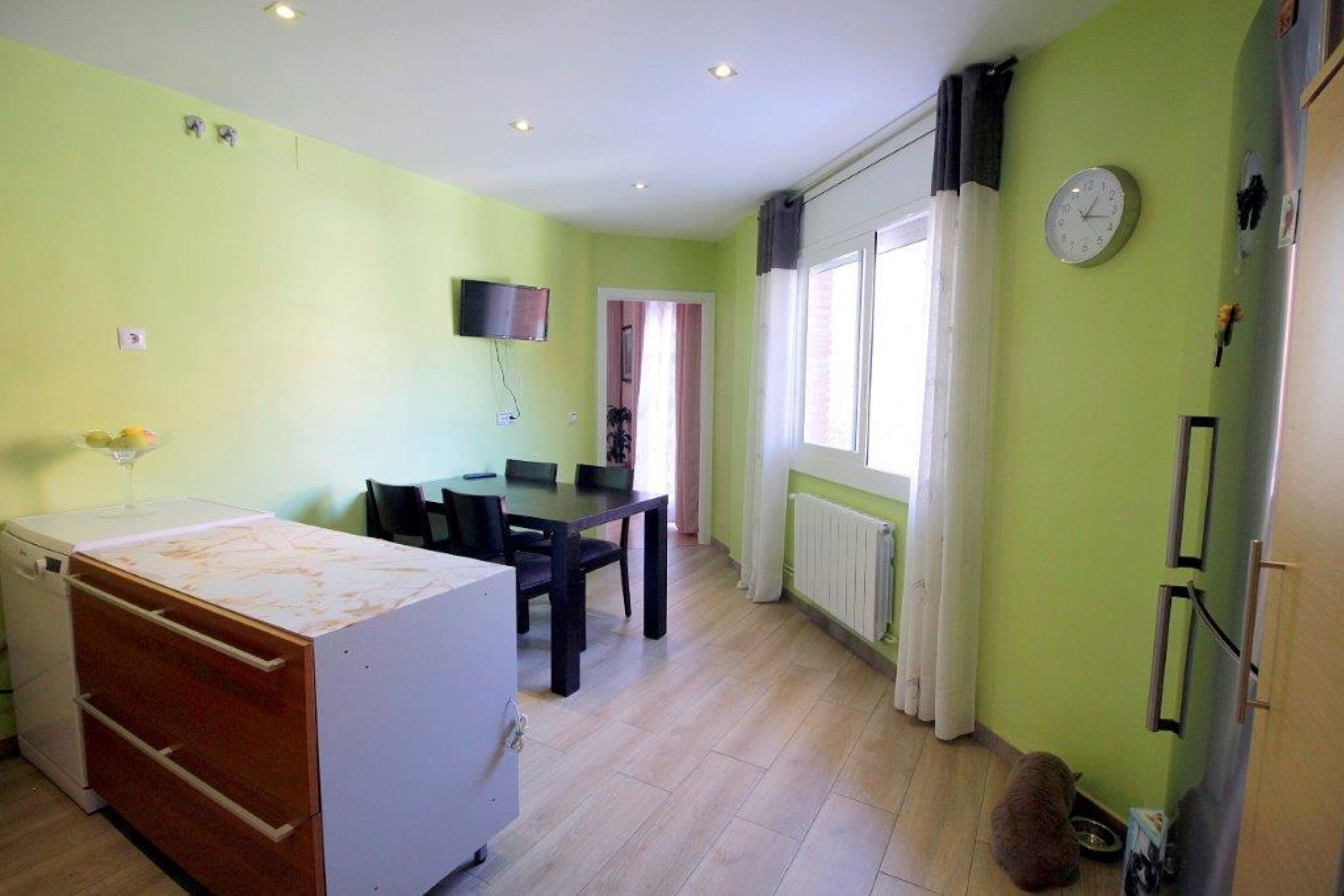 Herverkoop - Triplex - Castelldefels - Centro