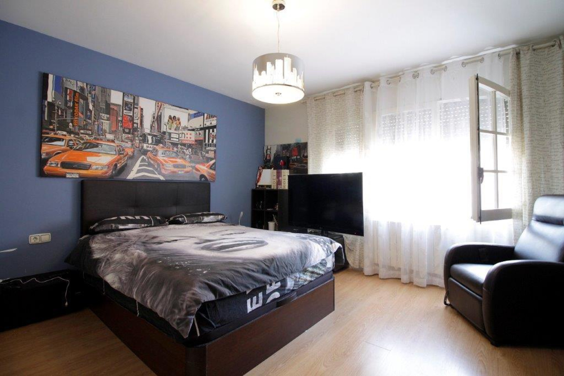 Herverkoop - Triplex - Castelldefels - Centro