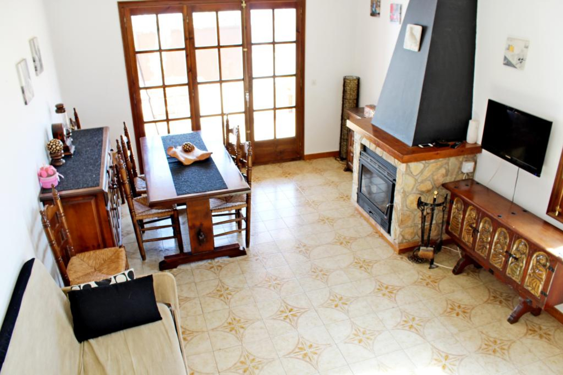 Herverkoop - Villa - Escala, L