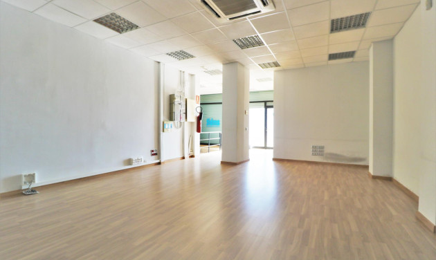 Local comercial - Resale - Barcelona - Nou Barris / La Prosperitat