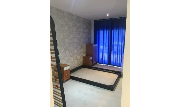 Loft - Herverkoop - Barcelona - Sant Martí / El Camp de l'Arpa