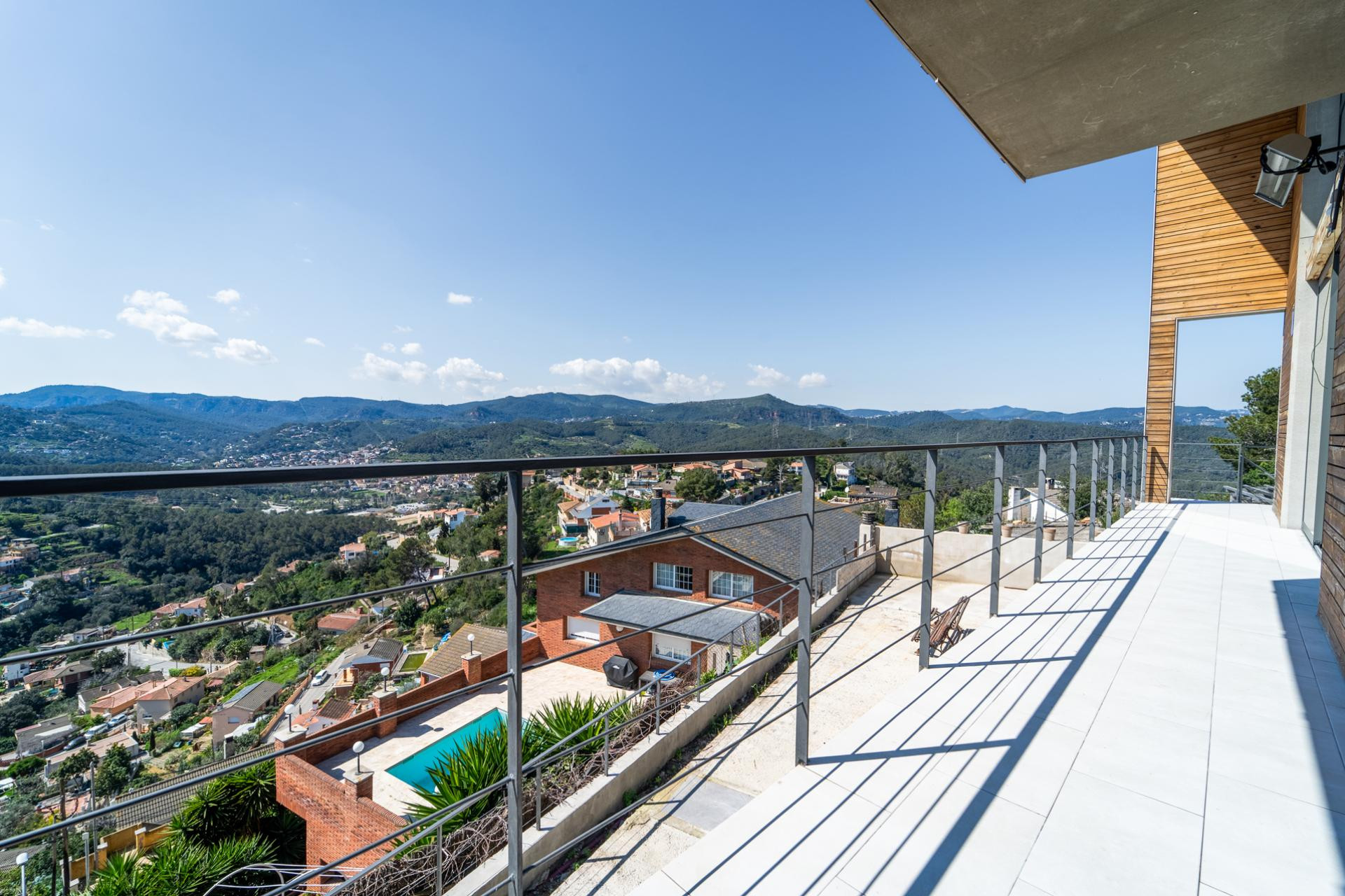 Obra nueva - Chalet - Torrelles de Llobregat