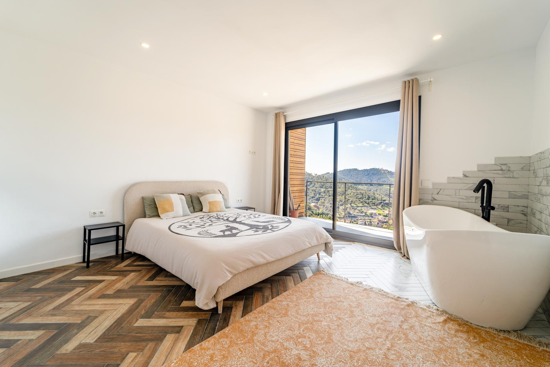 Obra nueva - Chalet - Torrelles de Llobregat