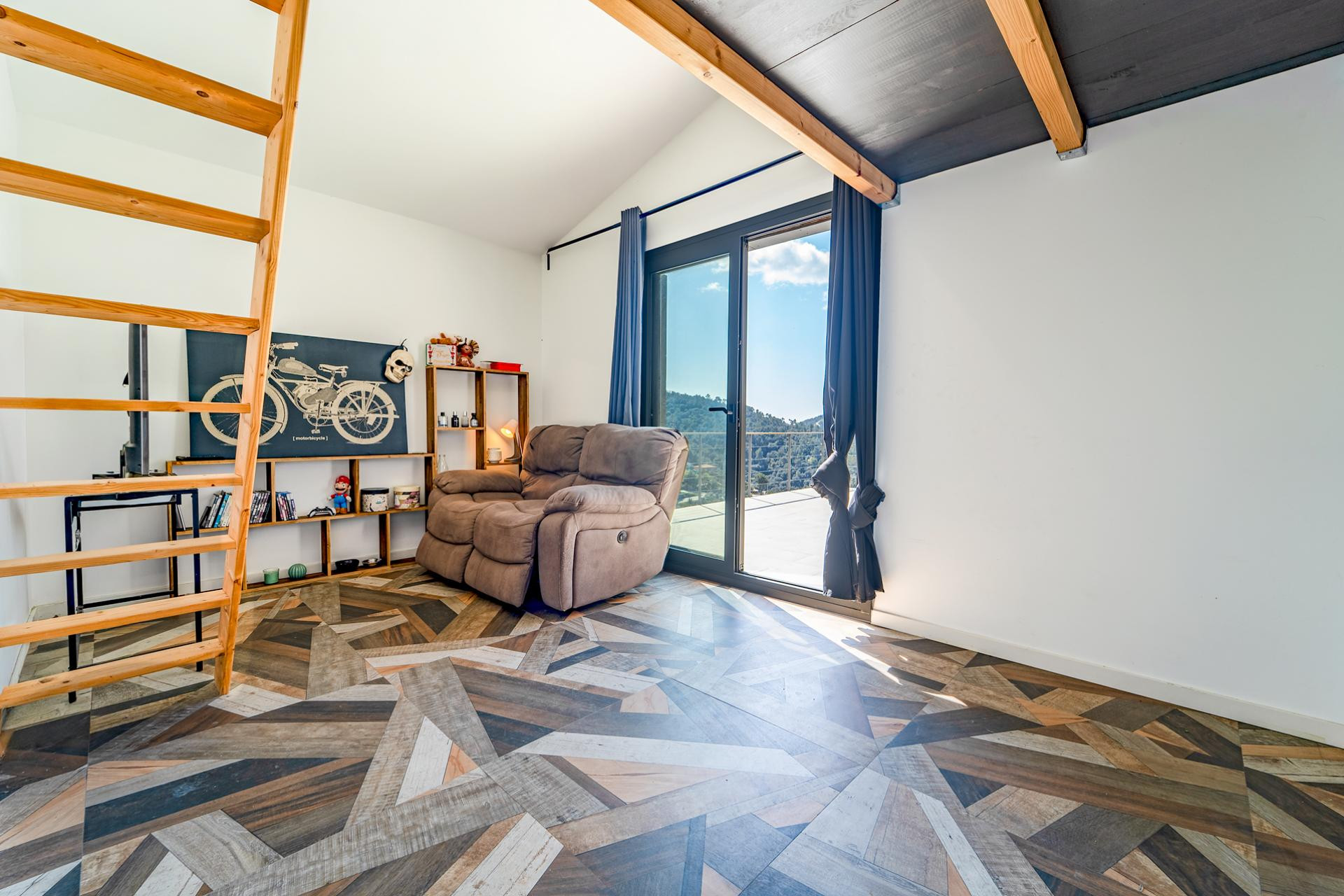 Obra nueva - Chalet - Torrelles de Llobregat