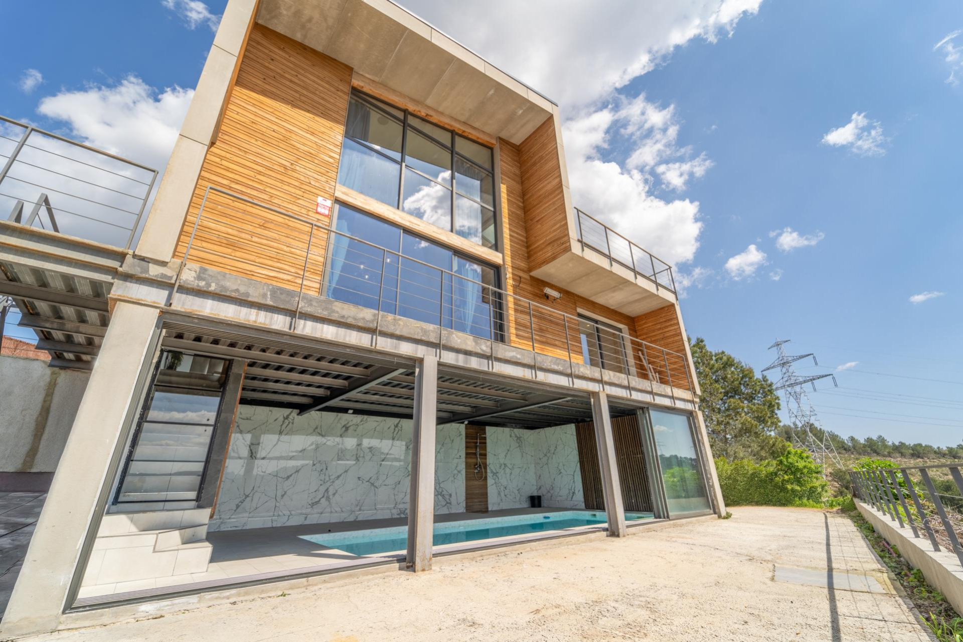 Obra nueva - Chalet - Torrelles de Llobregat