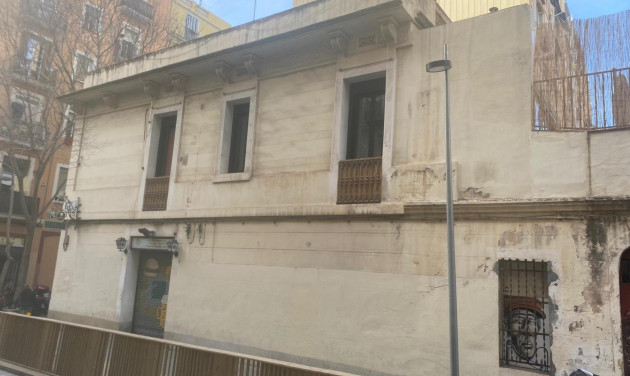 Propiedad horizontal - Resale - Barcelona - Sants - Montjuïc / El Poble Sec