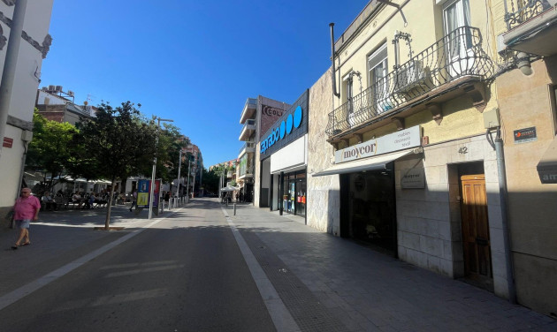 Propiedad vertical - Resale - Santa Coloma de Gramenet - V3218JA
