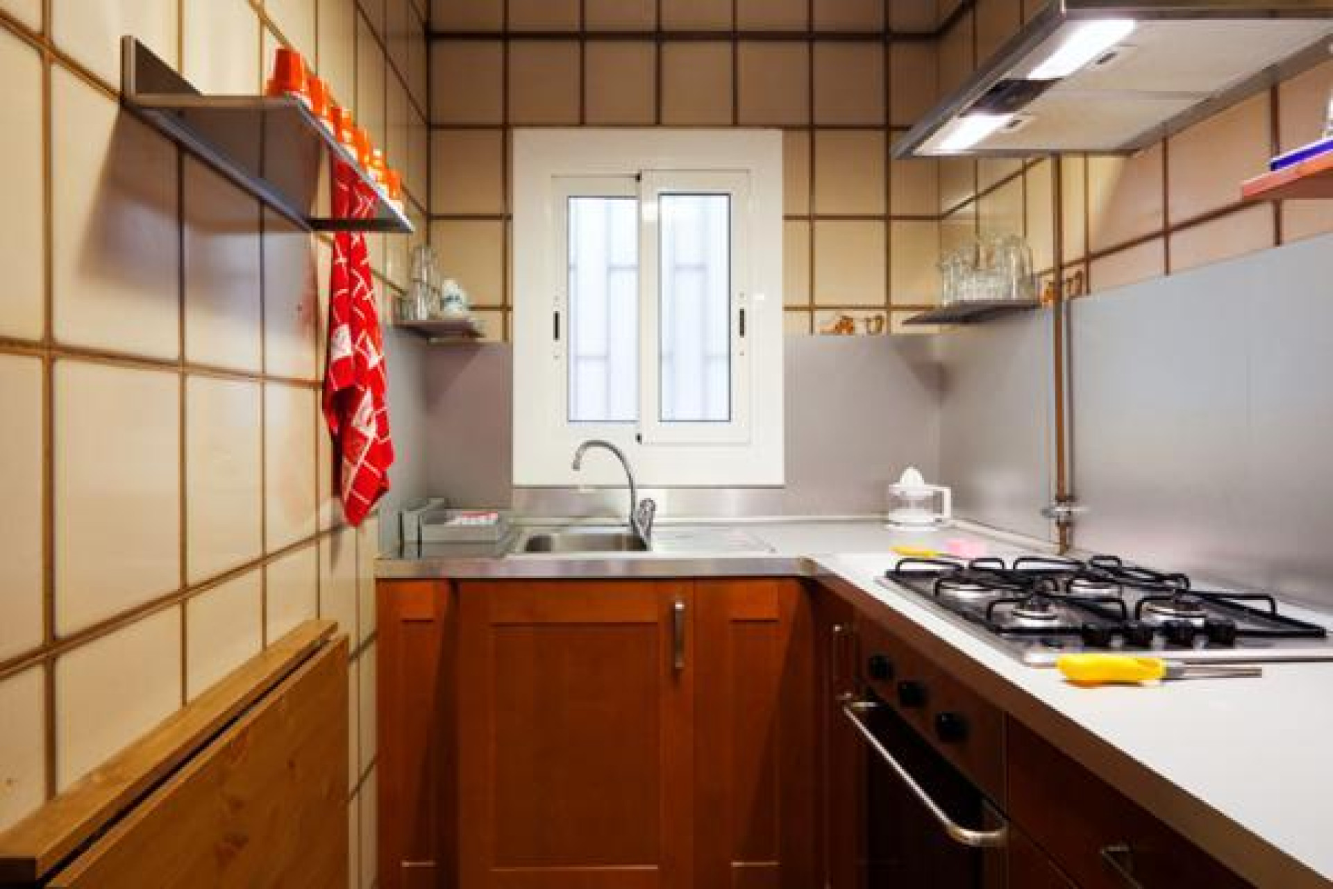 Resale - Apartment / flat - Barcelona - Ciutat Vella