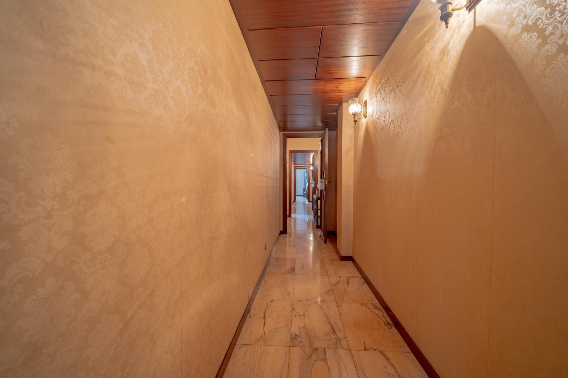 Resale - Apartment / flat - Barcelona - Sarrià - Sant Gervasi / Vallvidrera